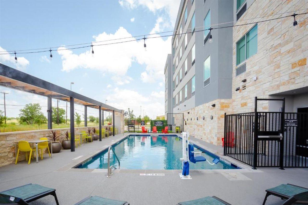 Home2 Suites By Hilton Pflugerville, Tx Exterior photo